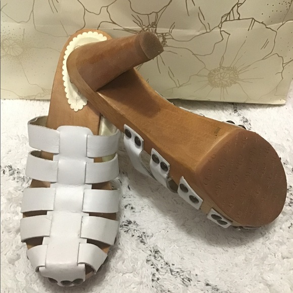 ❌SOLD❌Used shoes - Picture 1 of 3